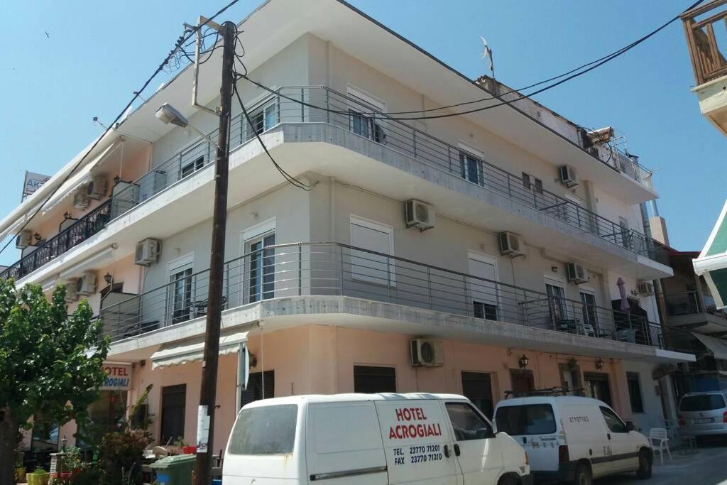 Zefis Appartment أُرانّوبولي المظهر الخارجي الصورة